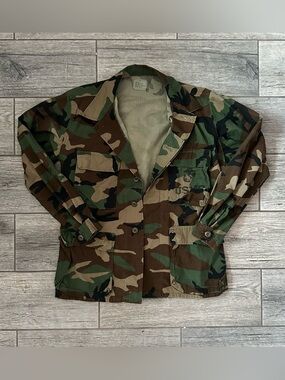 Authentic Vintage USMC M81 Woodland Camouflage BDU Combat Jacket
